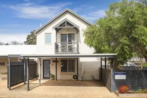 Image of @WineNwaves Margaret River