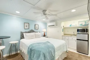 Image of Tiny but perfect, super close to the beach.