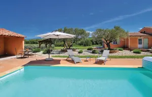 Image of Quiet country cottage with private pool