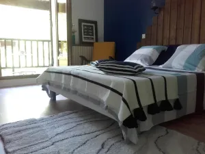 Image of Bed and breakfast on the banks of the Canal des Deux Mers