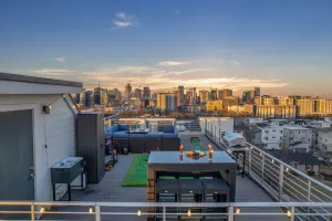 Image of Nashview- Heart of Gulch - 360º Views of Downtown!