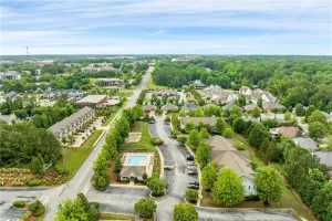Image of Ground Floor 2BR\/2BA Condo in Auburn 1\/2 mile to AU Campus! Sleeps 4!