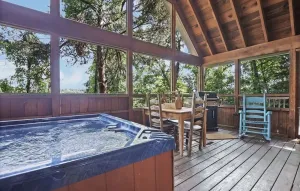 Image of Summer Sizzle! Less Than 1 Mile To Parkway! Hot Tub!  Views!
