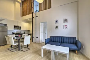 Image of Loft 1700A two blocks from Bart and Amtrek