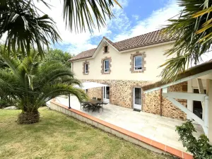 Image of Hourquet