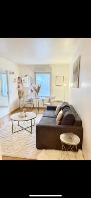 Image of Cosy 2-room apartment downtown, 1 minute from the train station