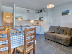 Image of Cozy Studio for 4 in Gourette - Ski-In\/Ski-Out, Mountain Views, Fully Equipped Kitchen