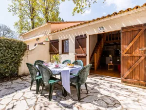 Image of Cosy apartment for 4 guests with WIFI, TV, terrace, pets allowed and parking
