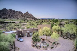 Image of 4BR Rustic Southwest | Heated Pool | Pickleball