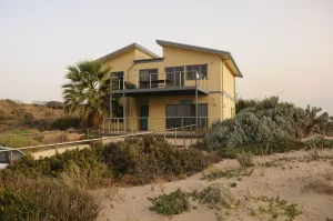 Image of Closest property to Goolwa beach - just a couple minutes walk -winter discount!