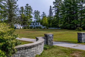 Image of Webster Lake Waterfront Home!