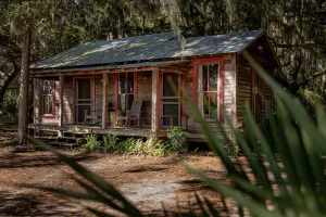Image of Rum Runner's Cabin w\/ docks, pool, & private firepit on Emma's Driftwood Farm