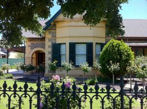 Image of Barossa Dreams-Emerald Dreams