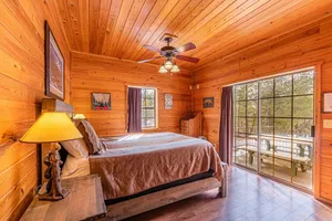 Image of Cabin #6 Bobcat Bunkhouse - Pet Friendly - King Bed - Sleeps 4