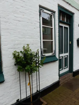 Image of Old grocer from 1732