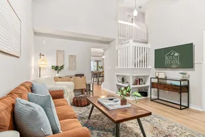 Image of Boho SoCo- 8 mins to Credit One 20 mins to DTWN