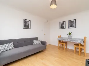 Image of Pass the Keys One bed flat with stunning views and free parking