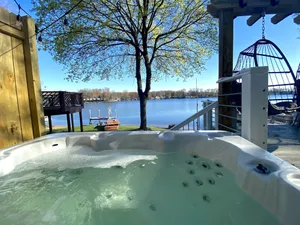 Image of Pine Lake Retreat- sparkling hot tub! Walk out to our sandy beach lakefront!