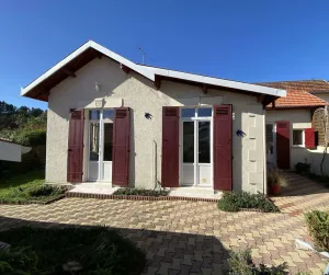 Image of MAISON FLEURIE quartier calme