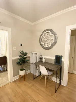 Image of Charming, Vintage 3 bedroom home