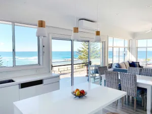 Image of Blue Pacific Apartment 8