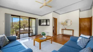 Image of Keepin it Reel - Belle Escapes Jervis Bay