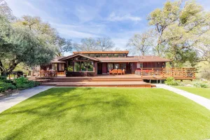 Image of ***Amazing Beautiful Redwood Retreat Home