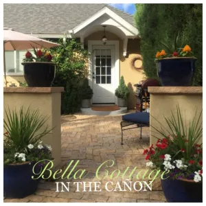 Image of Charming Cheyenne Cañon Cottage, Steps To The Broadmoor & Seven Falls!