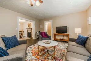 Image of Charming Cottage in Historic Downtown Clarkesville