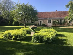 Image of Manor in the heart of the Loire castles\nSPECIAL OFFER WEEKLY RATE