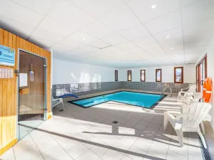 Image of Lovely apartment for 6 guests with pool, internet, TV, balcony, pets allowed and parking