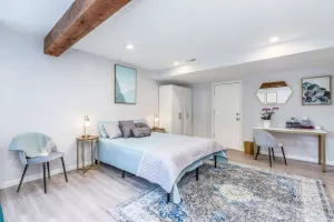 Image of Private Pet Friendly Avenues Suite of Downtown