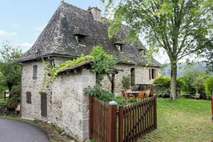 Image of Homerez - House in Senezergues