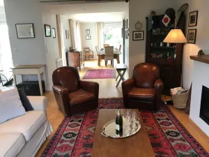 Image of Beautiful family home - sleeps 10 - 3 min from the beach
