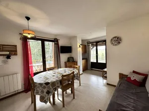 Image of Résidence Le Grand Adret - Appartement 2 pièces dans une belle résidence MAE-3994