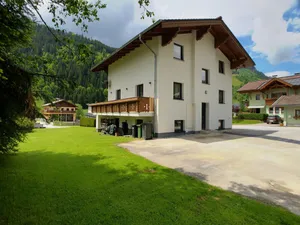 Image of Spacious chalet with ski storage and sauna