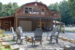 Image of 4BR Cabin | Scenic Fall Views & Rafting Aventures