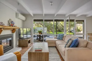 Image of SunnySide at Sorrento: walk to beach & village