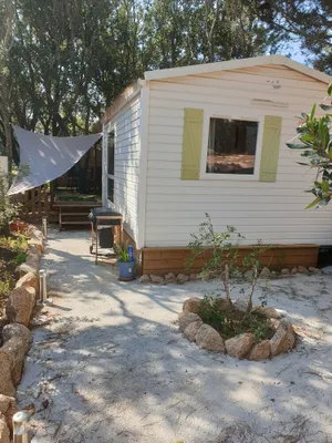 Image of Accommodation in Bonifacian countryside 3km from the city