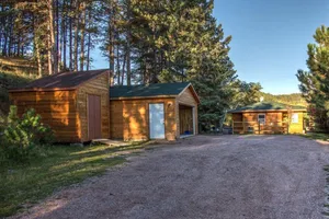 Image of Old Town Cottage: Nestled on a forested hillside on the edge of Hill City
