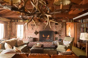 Image of Charming Lakeside Cabin, Minutes from Tulsa with Private Dock