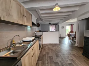 Image of Charming Countryside Home with Garden, Near Historic Sites