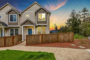 Image of LUXE | U of O | Downtown | 5 Bed
