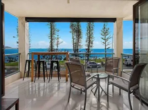 Image of Alexandra Headland Beach - Stunning Views ZF9