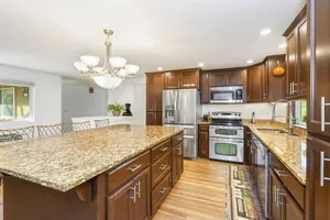Image of Beautiful private home 25 minutes from Seattle & close to Puget Sound Ferries.