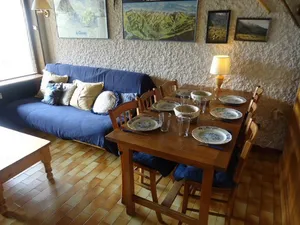 Image of Duplex à La Clusaz avec cheminée et balcon, 2 ch, parking - FR-1-459-12