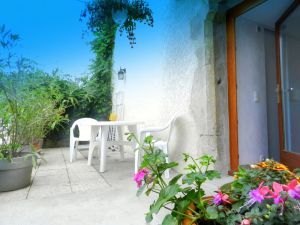 Image of GITE LES PLATANES T2 de 33m2, 3* AU CALME PROCHE LAC