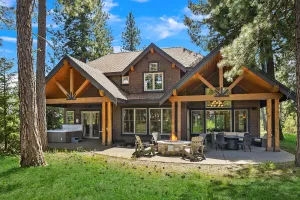 Image of Must See Suncadia Retreat! 3 Masters * Hot Tub * Game Room * On the Course!