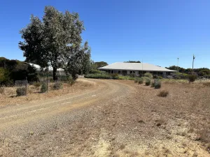 Image of Escape to Hilltop Lodge - Kangaroo Island.