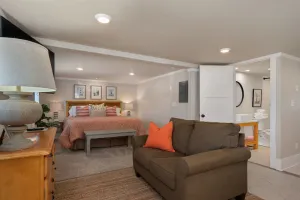 Image of Salt & Light: Charming Contemporary Studio, Dog-friendly and Close to the Beach!
